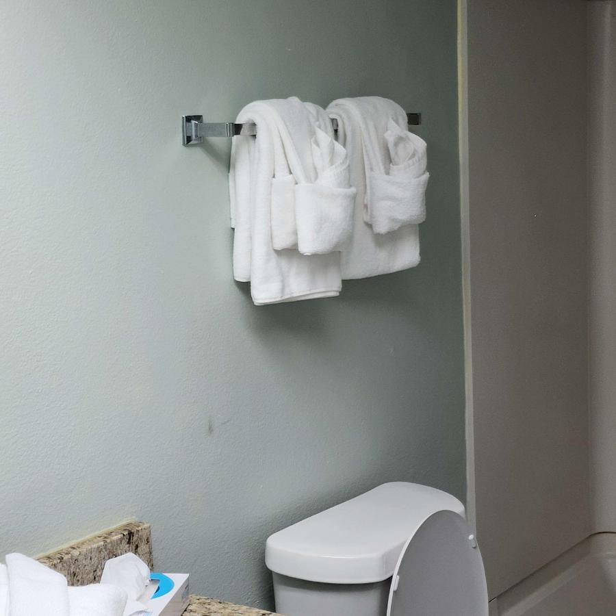 Appartement Oceanfront Efficiency T606 *