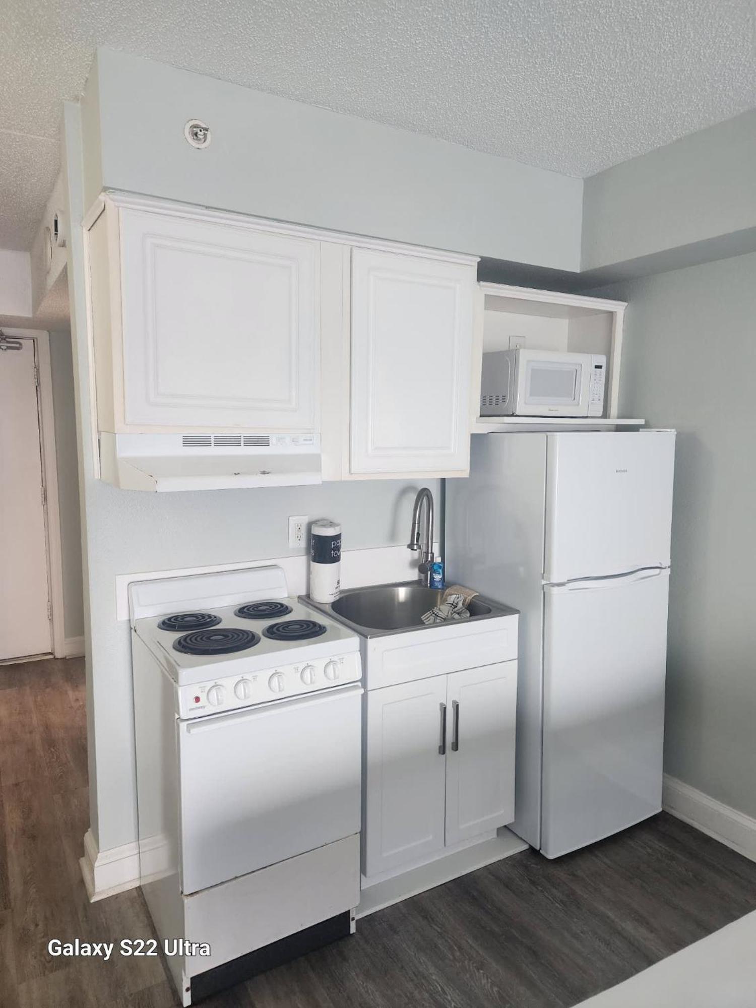 Oceanfront Efficiency T606 Apartamento *